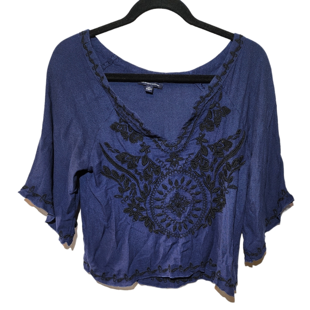 American Eagle blouse with floral embroidery